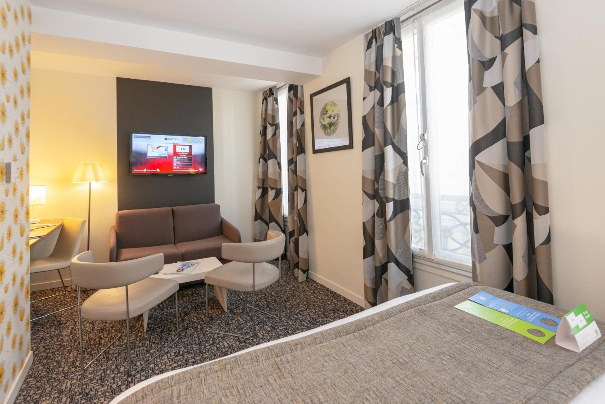 Premium Kamer met 1 Queensize Bed - Slaapbank